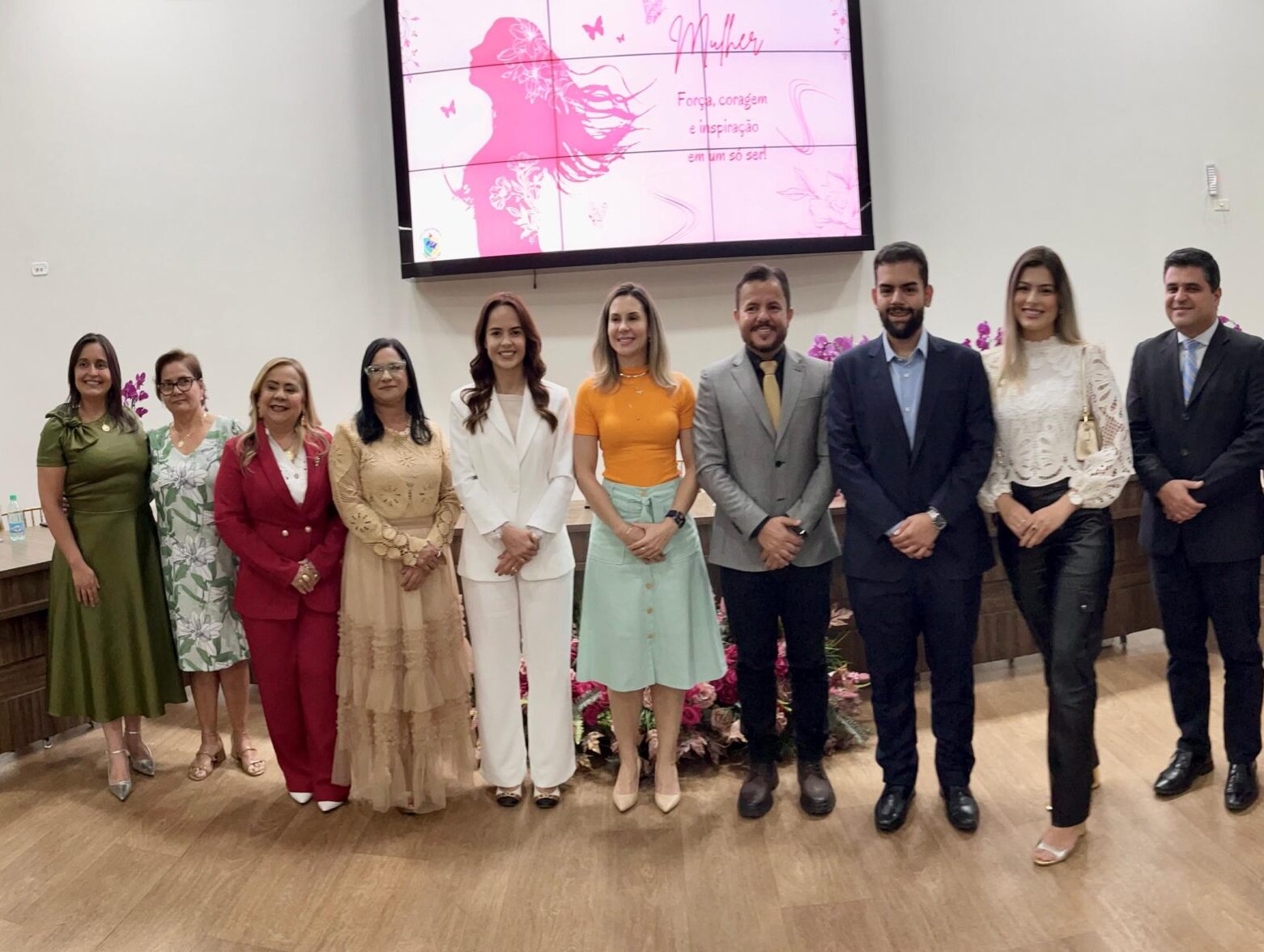 Câmara Municipal realiza Sessão Solene em homenagem ao Dia Internacional da Mulher