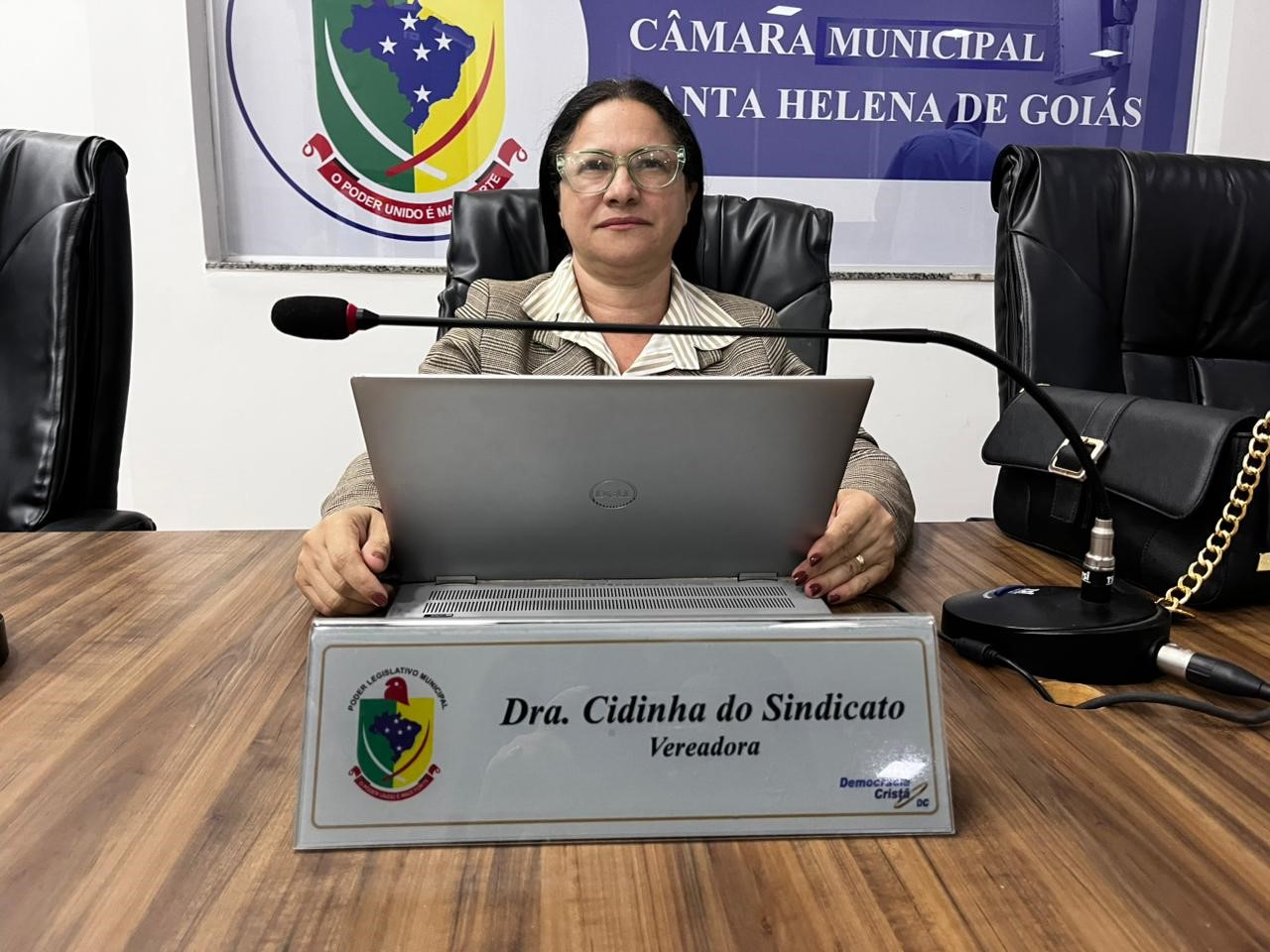 11ª Sessão Extraordinária, da 1ª Sessão Legislativa, da 20ª Legislatura