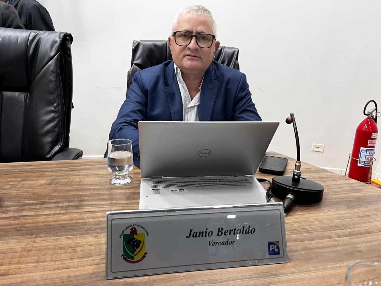 12ª Sessão Extraordinária, da 1ª Sessão Legislativa, da 20ª Legislatura